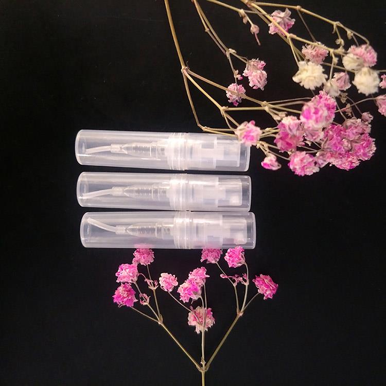 spray bottle (1)