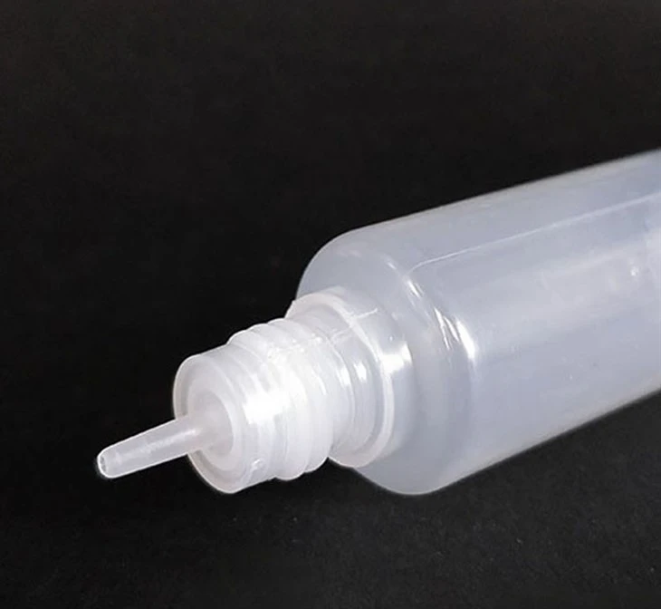 Plastic Eye Dropper Bottle LDPE With Childproof Cap