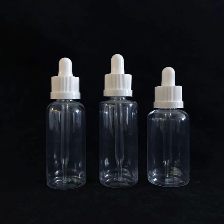 BOSTON ROUND PLASTIC BOTTLE